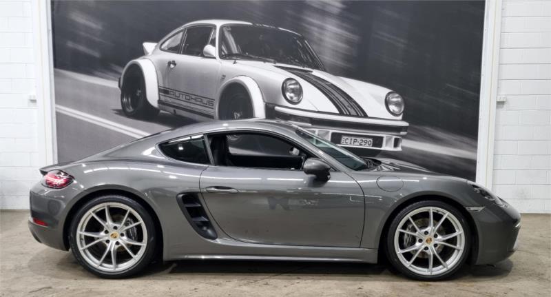 2019 Porsche 718 Coupe Cayman 982 MY19