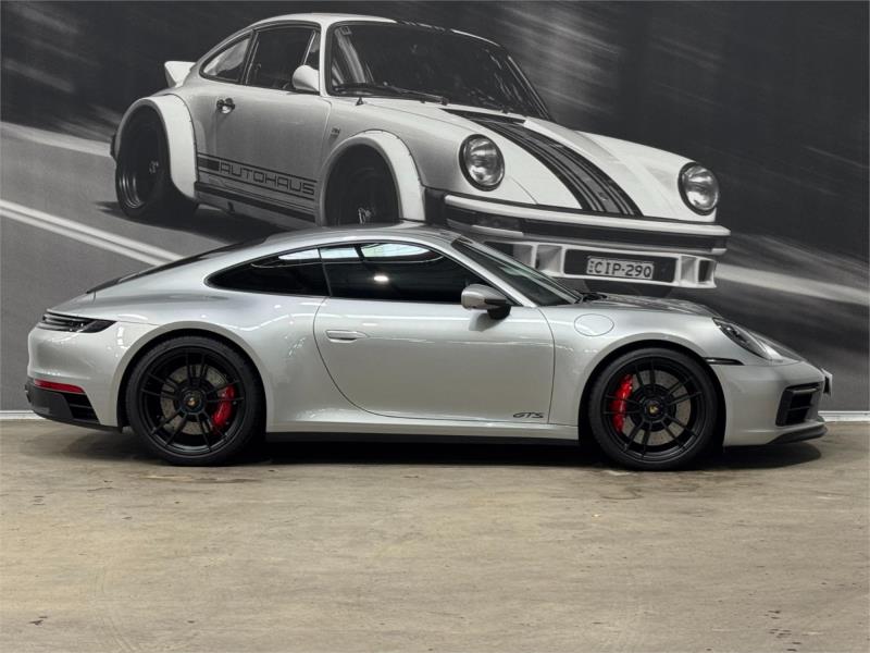 2024 Porsche 911 Coupe Carrera GTS 992 MY24