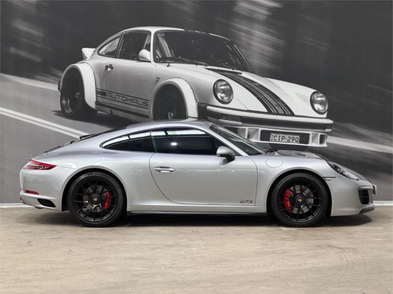 2018 Porsche 911 Coupe Carrera GTS 991 II MY18